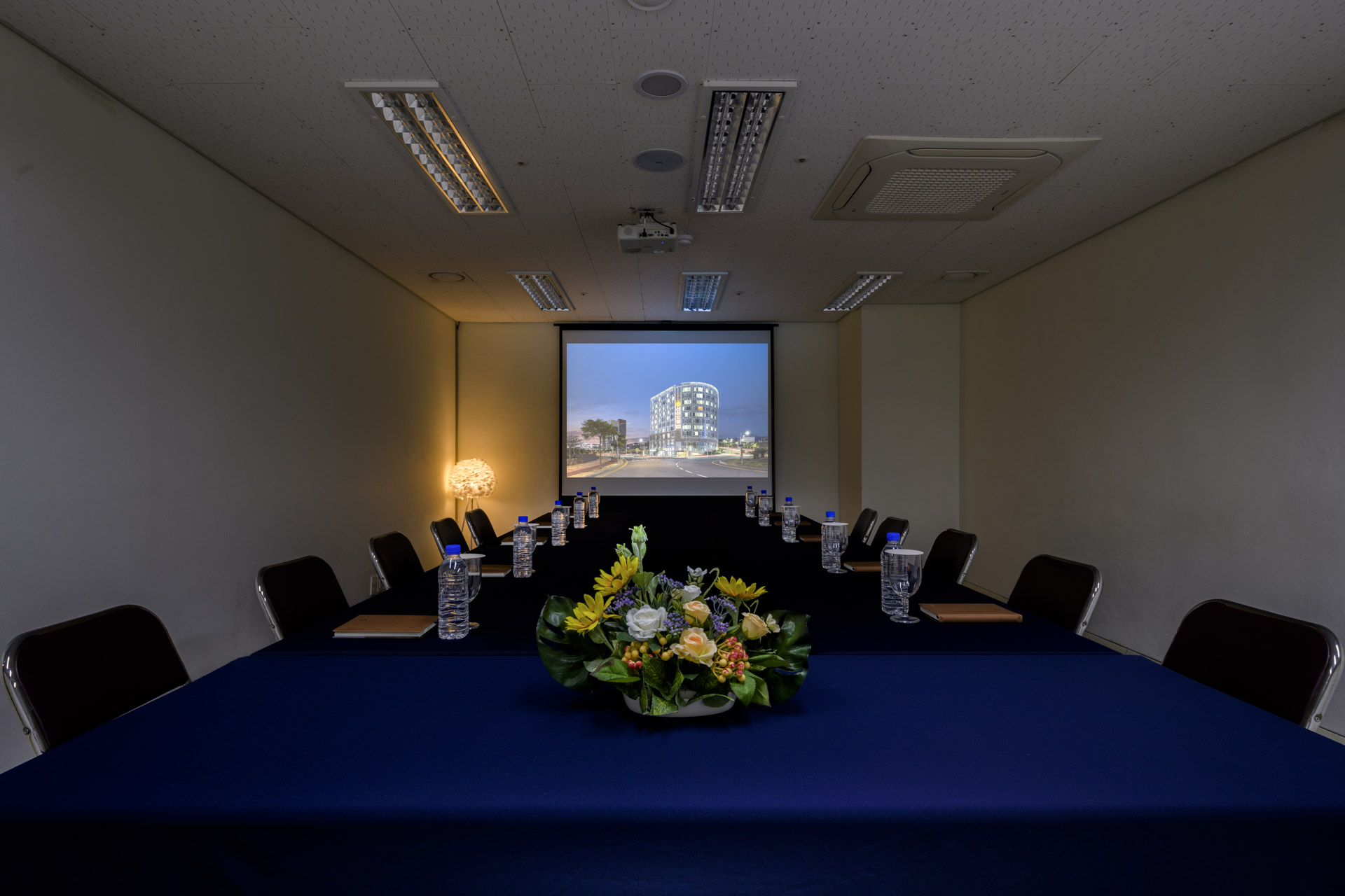 seminar room3