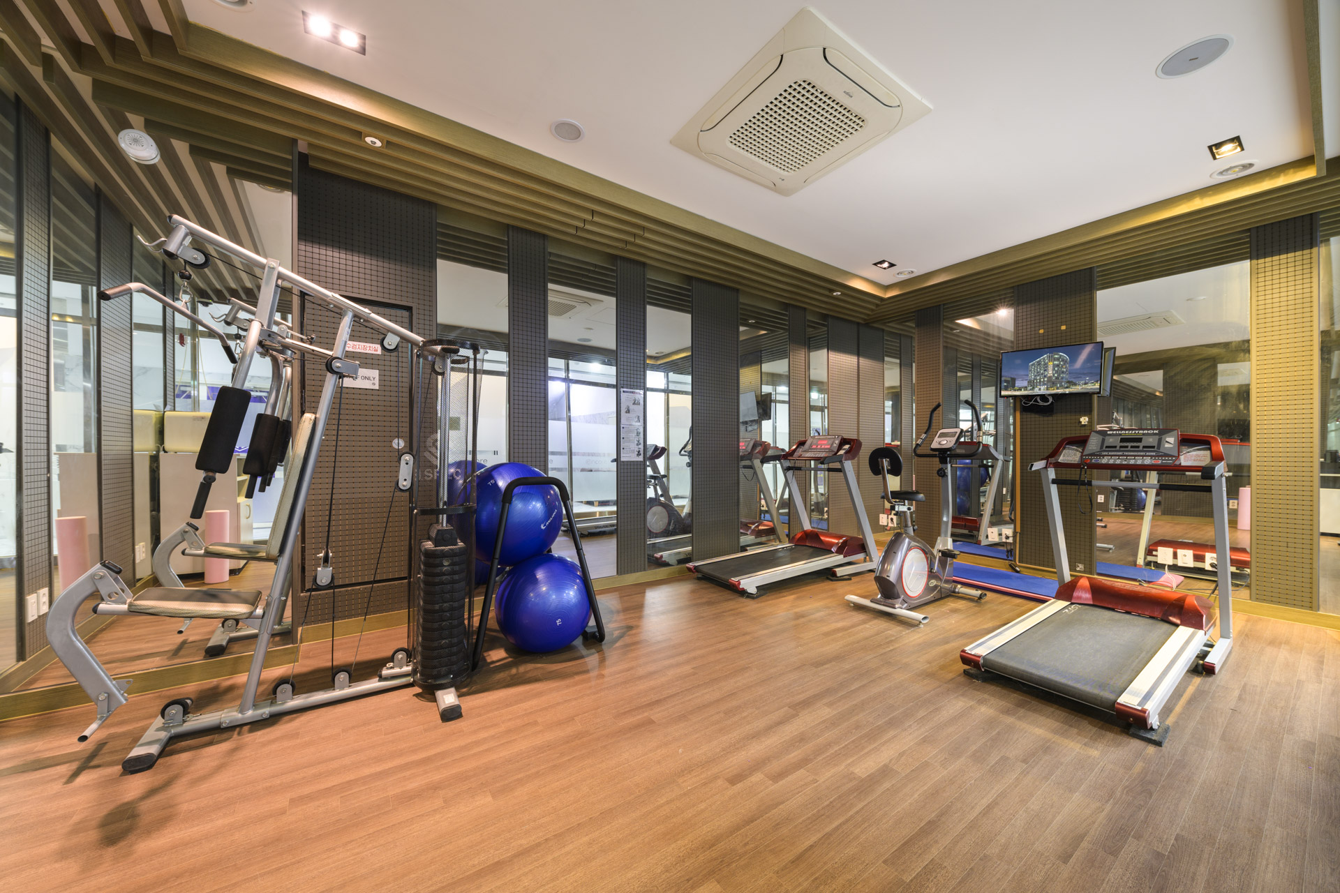 Fitness1