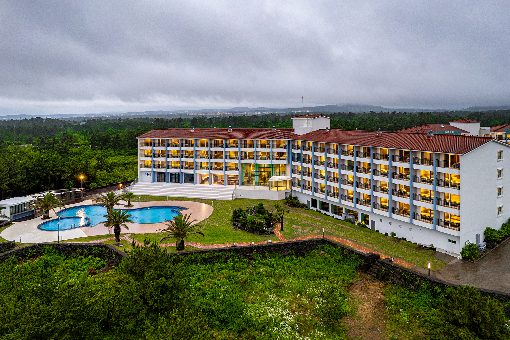 ���̺� ���� ȣ��&����Ʈ �߰�