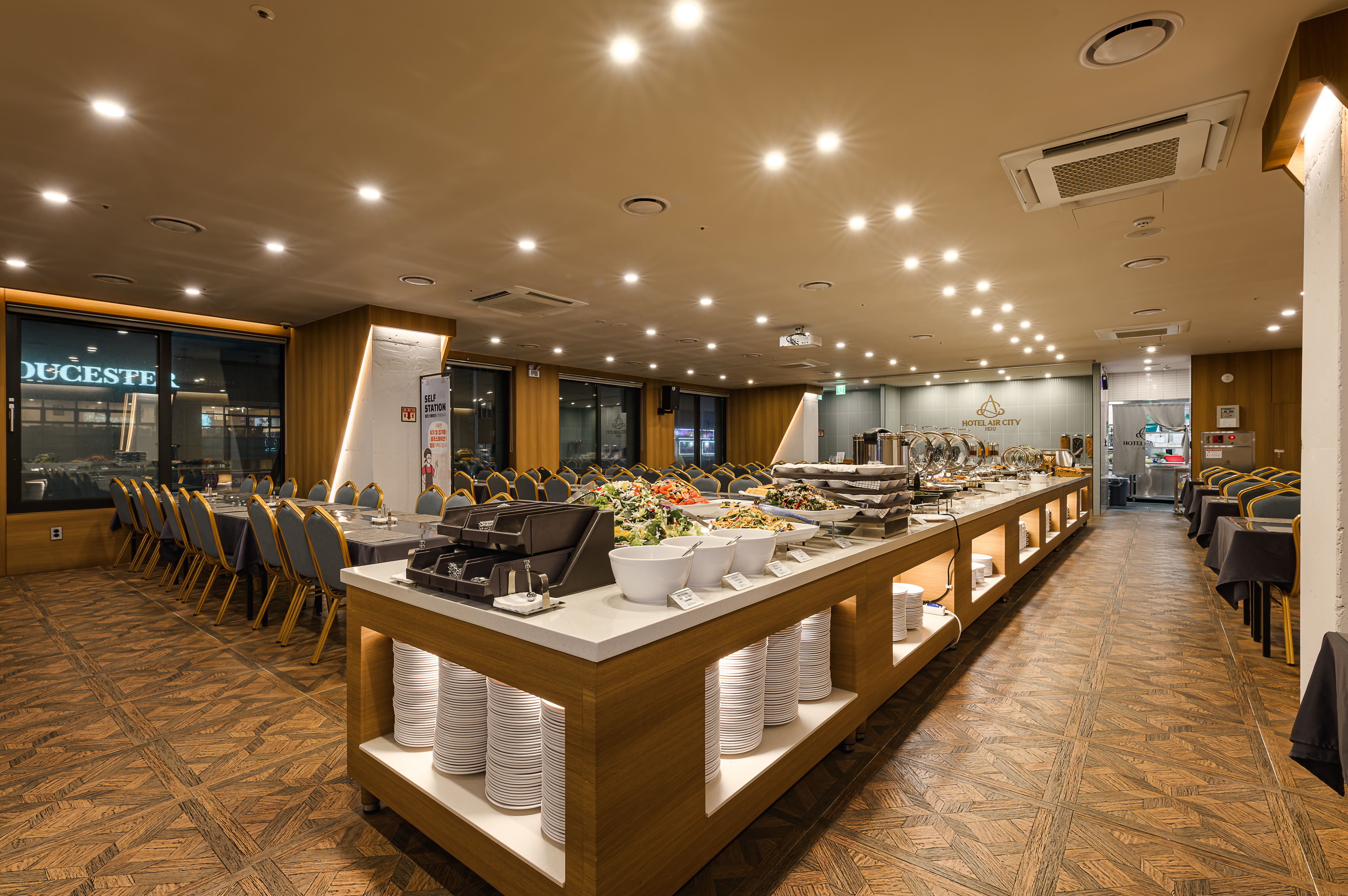 �������