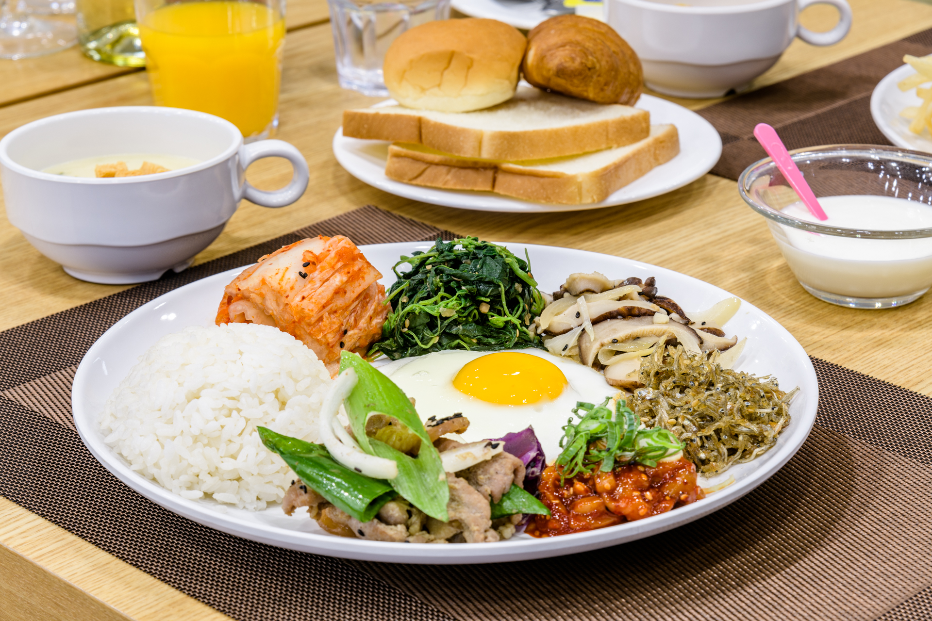 Breakfast 12